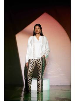 dash and dot - White Gota Stripe Top