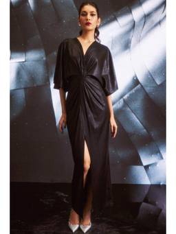 dash and dot - Black Black Lama Gown