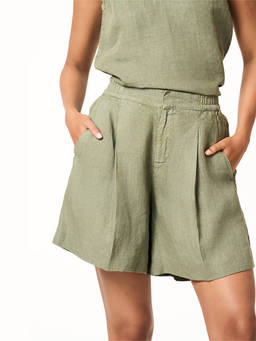 TERRA LUNA - Paloma Olive Linen Shorts