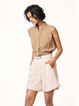 TERRA LUNA - Paloma Ivory Linen Shorts