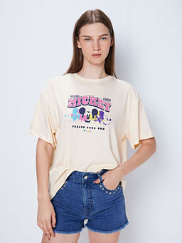 Cover Story - Yellow Retro Graphic Printed Oversized T-Shirt