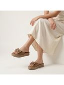 Beige color option, Currently selected