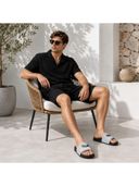 Black color option, Currently selected