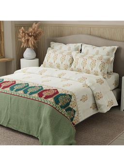 Boutique Living - 100% Cotton White Digital Ethnic Print King Bedsheet with 4 Pillow Covers