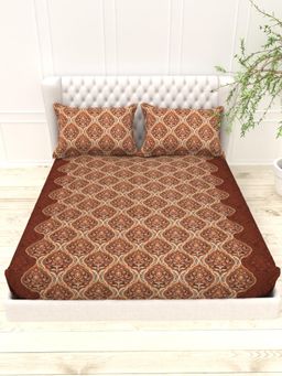 the White Moss - Bruno Printed 220 TC 100% Pure Cotton Satin King Size Bedsheet with 2 Pillow Covers