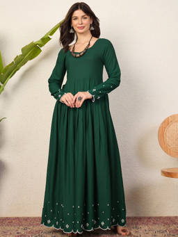 InWeave - Green Embroidered Rayon Regular Kurta