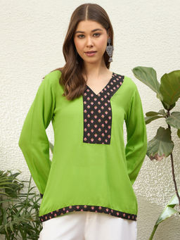 InWeave - Green Solid Rayon Regular Top