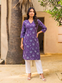 Rangita - Purple Floral Rayon Regular Kurta