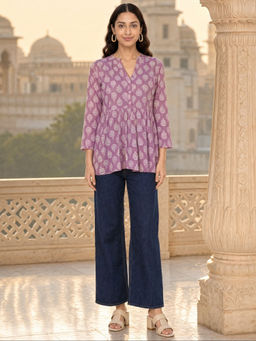 Rangita - Mauve Floral Rayon Regular Tunic
