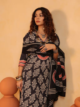 Namastika - Black Printed Cotton Kurta with Pant and Dupatta