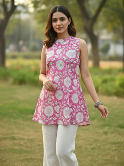 Anastay Clothing - Pink Floral Cotton Regular Tunic