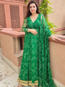 Green color option, Sold out, Currently selected