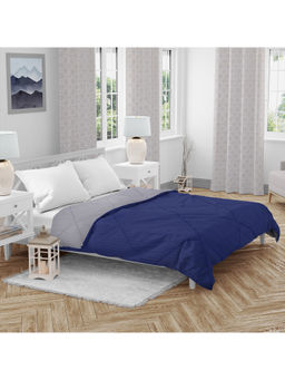 HomeTown - Nora Palette Cotton Double Comforter in Navy/Grey