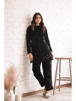 Gahan - Women Solid Winter Wear Co-Ord Set - Black