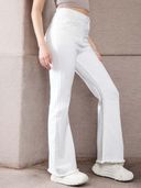 White color option, Currently selected