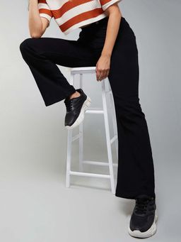 DOLCE CRUDO - Women Black Bootcut Clean Look Regular Stretchable Denim Jeans