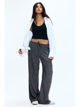 H&M - Women Grey Drawstring Pant