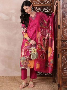 Vaamsi - Women Pink Silk Blend Floral Printed Straight Kurta Pants with Dupatta (Set of 3)