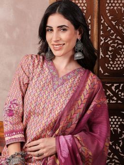 Vaamsi - Women Multi Rayon Blend Floral Printed Straight Kurta Pants with Dupatta (Set of 3)