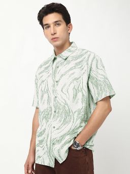 Bewakoof - Men's Fern Green All Over Printed Oversized Shirt