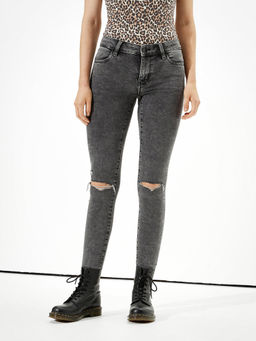 American Eagle - Women Grey Ripped Low Rise Jegging