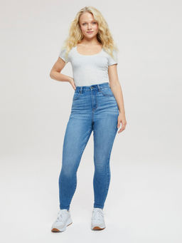 American Eagle - Women Blue High Rise Curvy Jegging