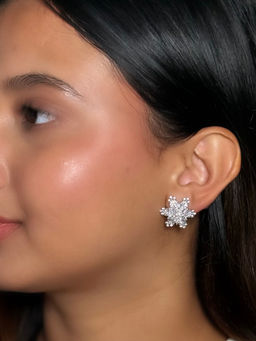 Tora - Women 925 Sterling Silver Snowflake Stud Earrings