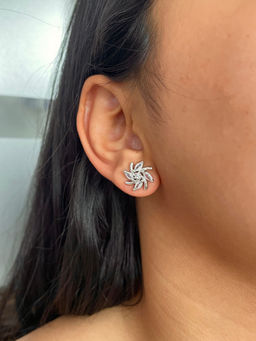 ISHKAARA - Women White Stone Floral Petals Ad Stud Earrings