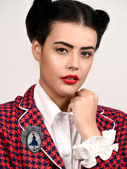 Odette - Women Black and White Metal Pearl Brooch