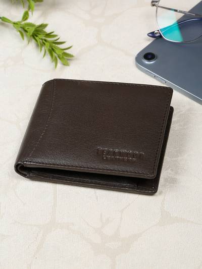 Mens Brown Solid Leather Two Fold Wallet