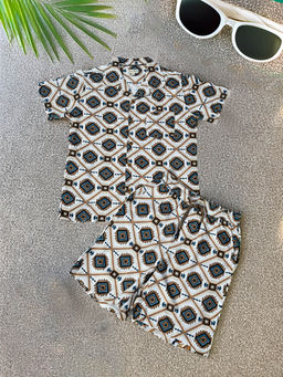 Bella Moda - Boys White Printed Shirt with Shorts (Set of 2)