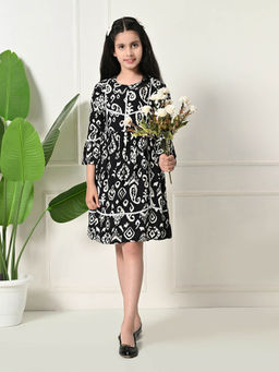 Bella Moda - Girls Black Printed Knee Length Dress