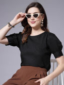 Black color option, Sold out, Currently selected