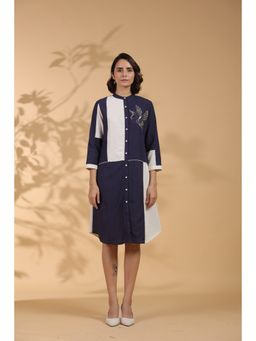 KAFTANIZE - Intricate Bird Motif Embroidered 3/4Th Sleeve Dress