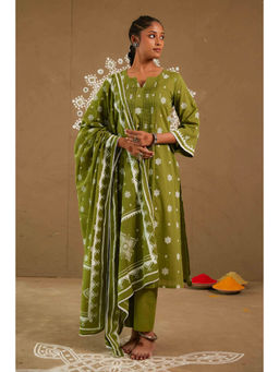 Pink Cactii - Moli Grey Mul Cotton Pin Tucks Kurta and Pant with Dupatta (Set of 3)