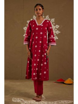 Pink Cactii - Laali Red Cotton Loose Fitted A-Line Kurta