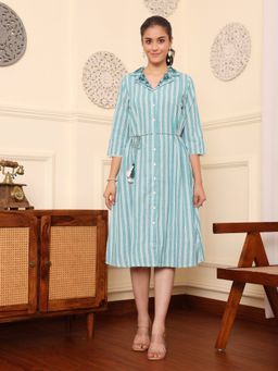 SAVI - Green Yarn Dyed Embroidered Collar Dress