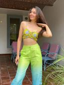 Yellow color option, Sold out, Currently selected