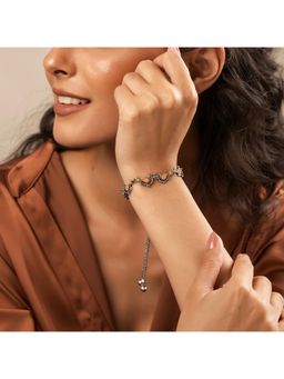 Voylla - Madhubani Vihang Vibes Oxidised Enamel Adjustable Bracelet