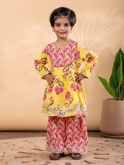 Readiprint - Girls Floral Pure Cotton Full Sleeves Kurta with Sharara