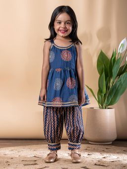 Readiprint - Girls Printed Pure Cotton Sleeveless Kurti with Salwar