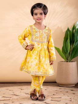 Readiprint - Girls Floral Pure Cotton Full Sleeves Kurta with Dhoti