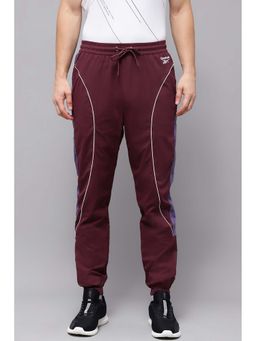 Reebok - Maroon Solid Cotton Blend Regular Fit Joggers