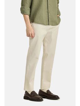 Snitch - Off White Solid Cotton Blend Relaxed Fit Trouser