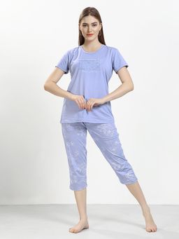 Quira - Womens Printed Regular Fit T-Shirt and Capri