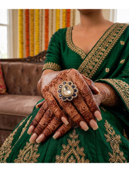 Designbox - Blue Stones Traditional Ring