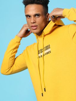 Campus Sutra - Men Printed Stylish Hooded Sweatshirt