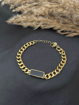 Nekhi - Black Chunky Charm Bracelet