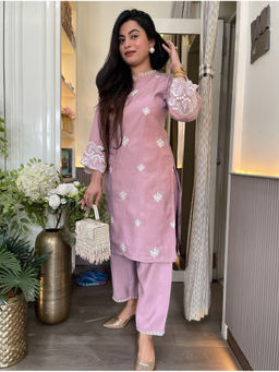 Kedar Fab - Women'S Silk Blend Embroidered Pink Kurta And Pant