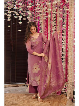 THE52 - Gorgeous Floral Printed Zarna Silk Mauve Kurta And Pant With Dupatta